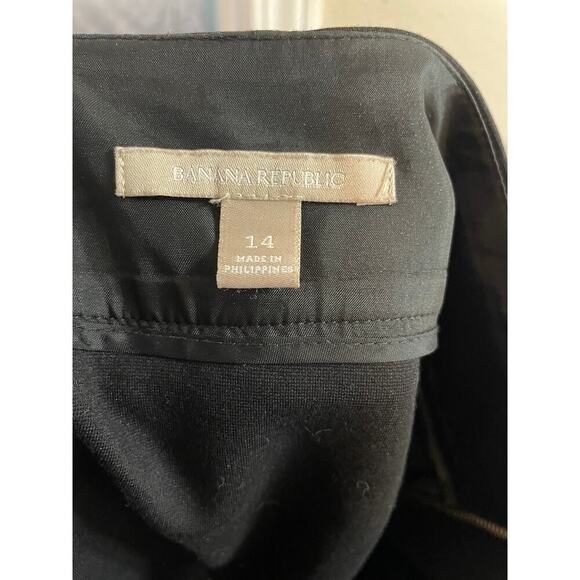 Banana Republic Black Pencil Skirt size 14 - Picture 3 of 10